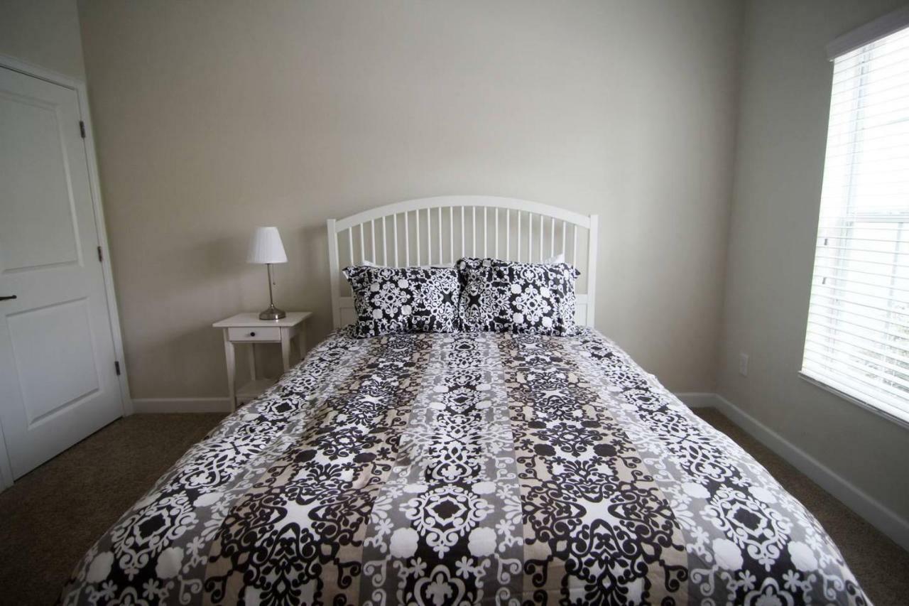 A - New 4 Bedroom Home - 5 Miles To Disney - Free Water Park - Private Pool Kissimmee Exterior foto
