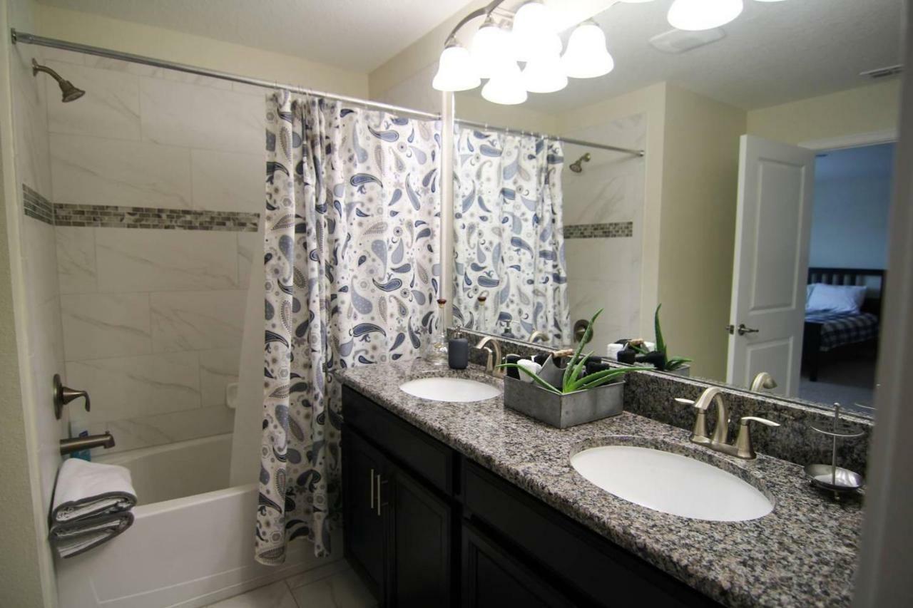 A - New 4 Bedroom Home - 5 Miles To Disney - Free Water Park - Private Pool Kissimmee Exterior foto